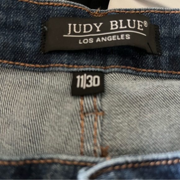 Judy Blue High Rise Wide Leg Medium Wash Blue Jeans 11/30 - Picture 5 of 8